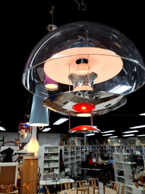 Verner Panton VP Globe Rød/ Blå Pendel.